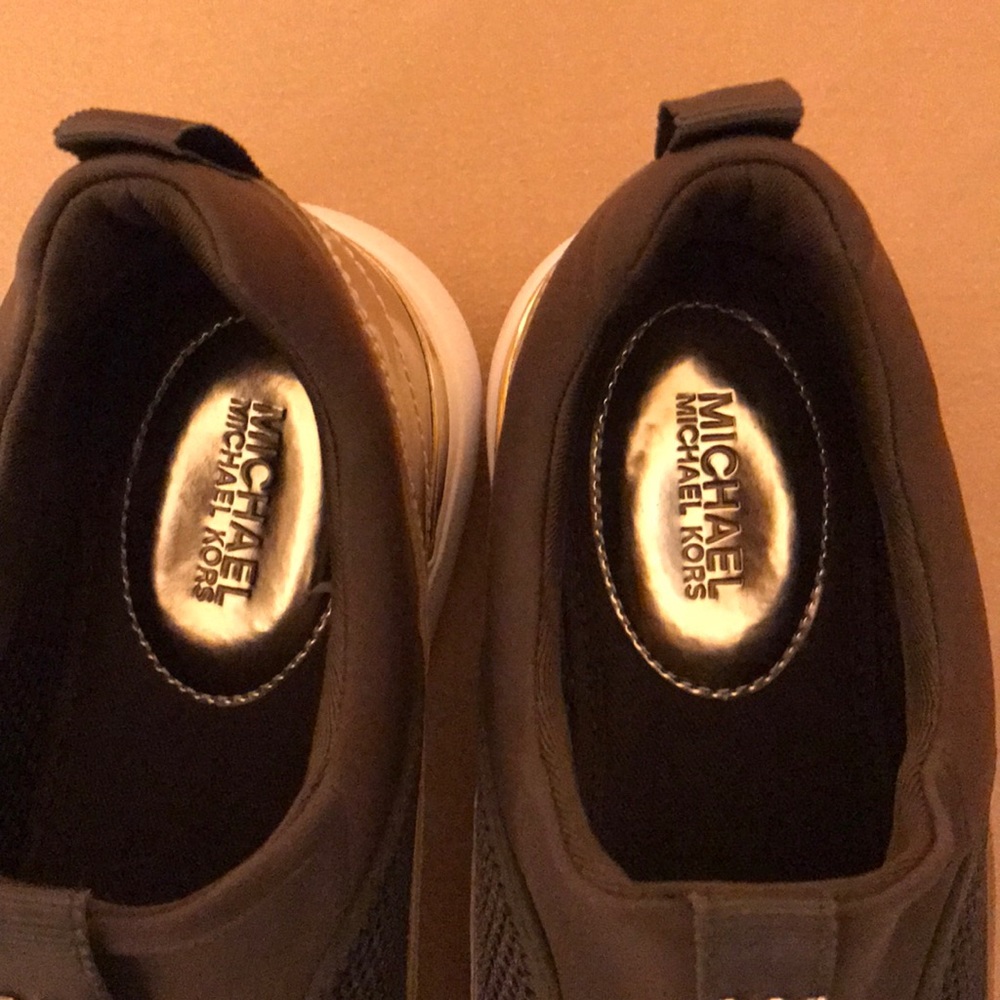 Michael Kors women’s Fall/winter slip ons NEW - Picture 7 of 7